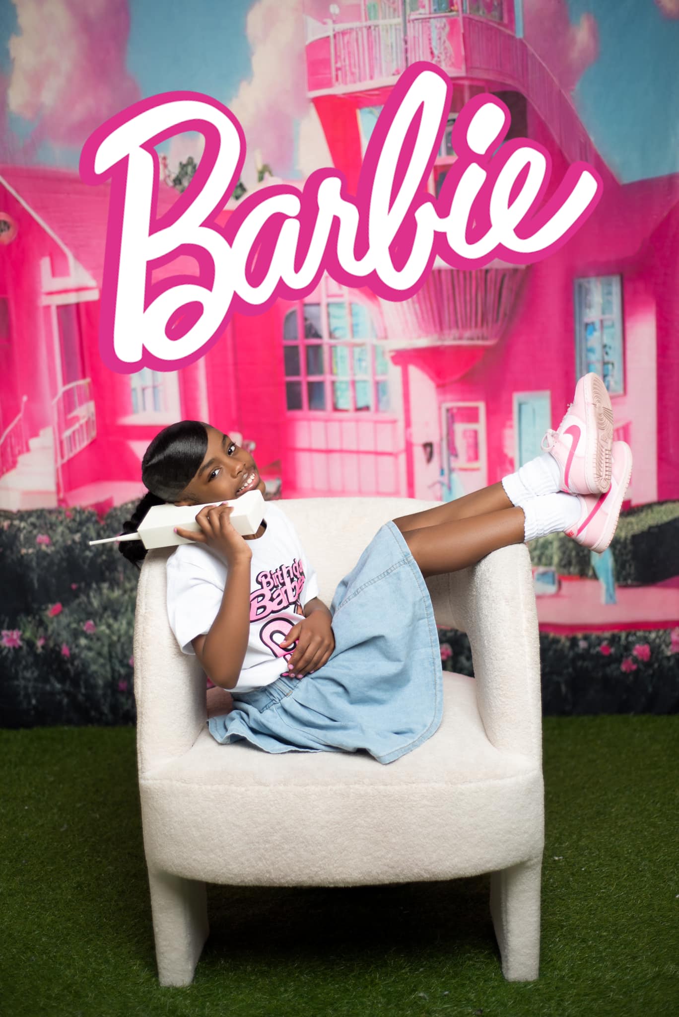 Modepuppe Fantasy Rosa Haus Hintergrund M8-40