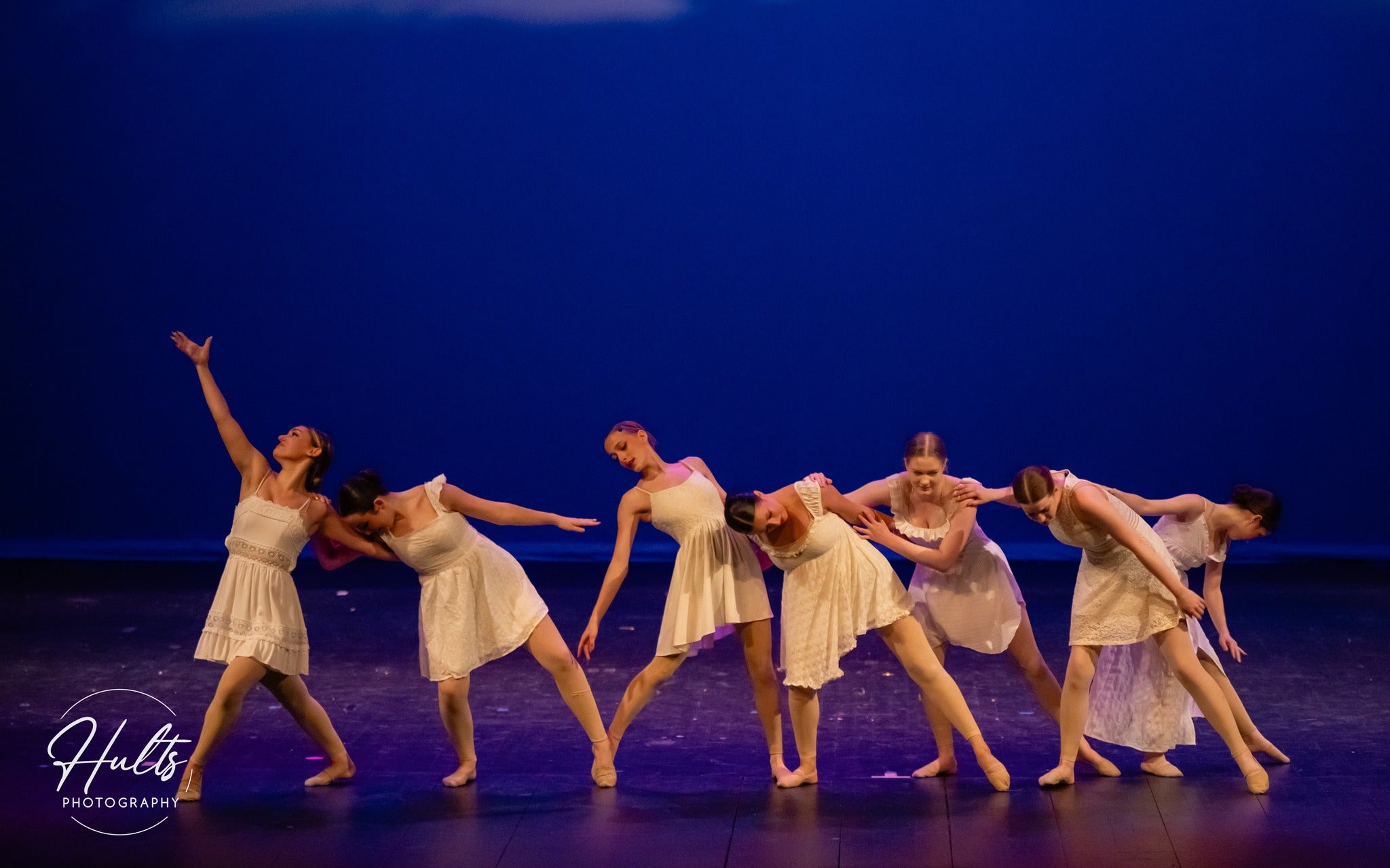 Königsblau einfarbige Porträtfotografie Hintergrund S10