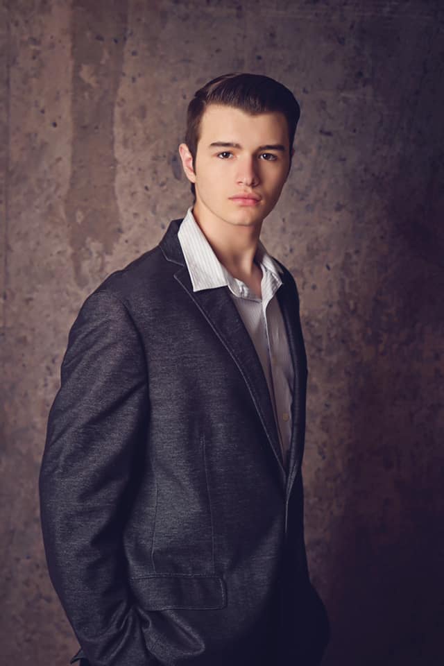 Schwarzer abstrakter Grunge-Wandtextur-Foto-Hintergrund für Studio D185