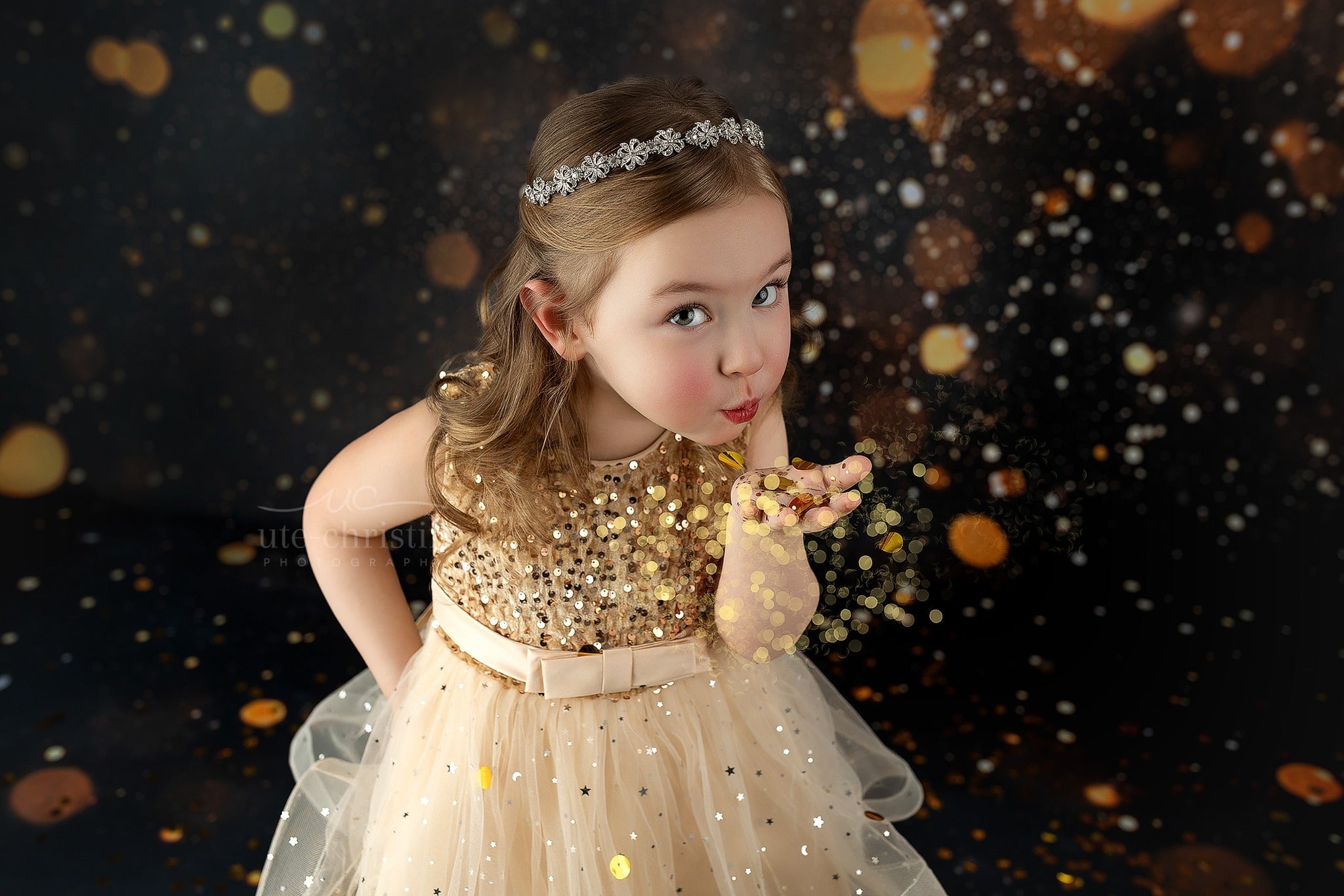 Glitzer-Bokeh-Fotohintergrund Golden funkelnde Glitzerlichter Bokeh-Fotohintergrund MRR9-54