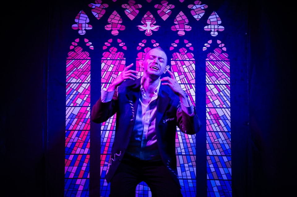 Alte Kirchen-Buntglas-Fenster-Hintergrund SH-999