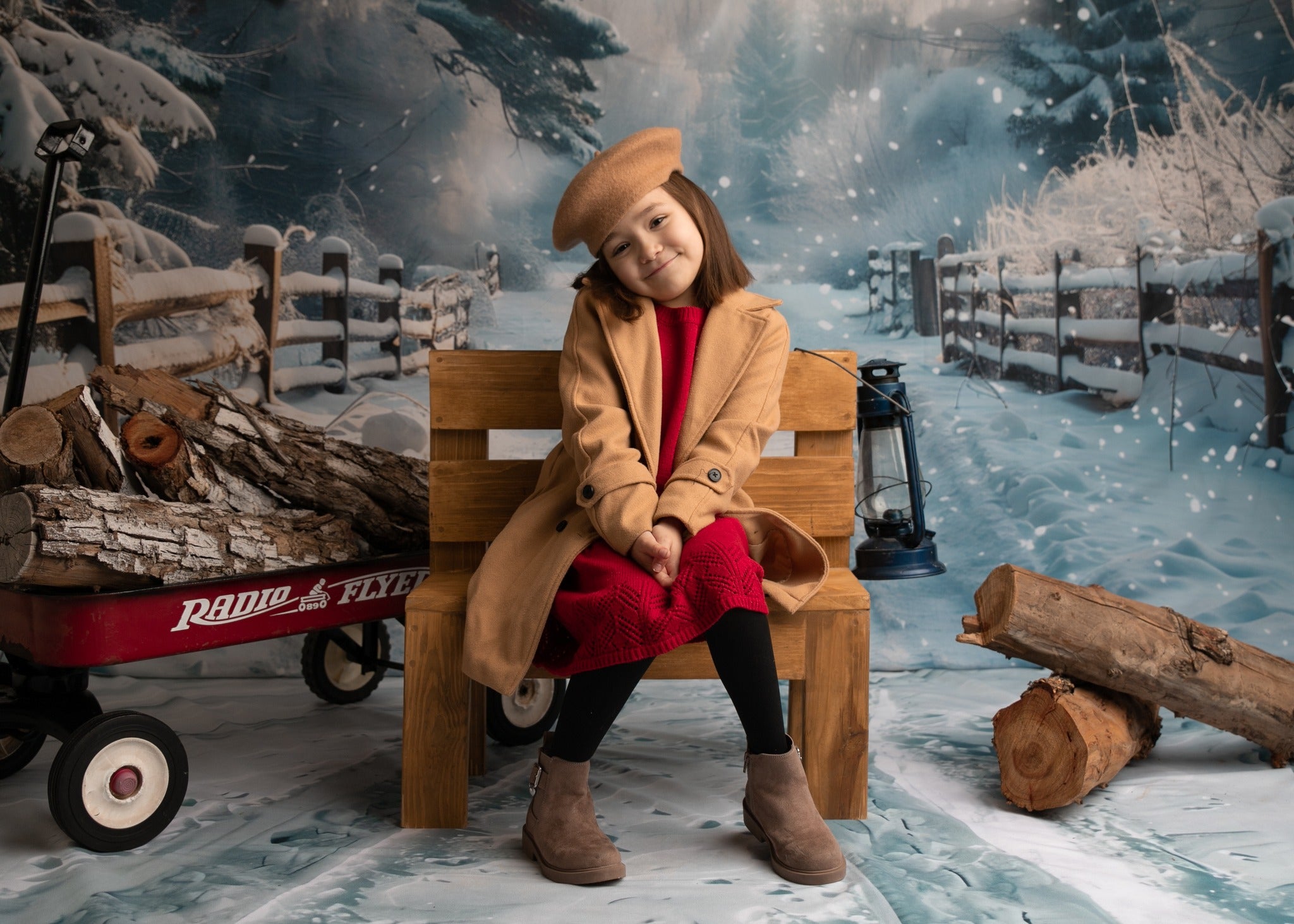 Winterlicher verschneiter Zaunpfad+Spuren Bodenhintergrund BRP10-456