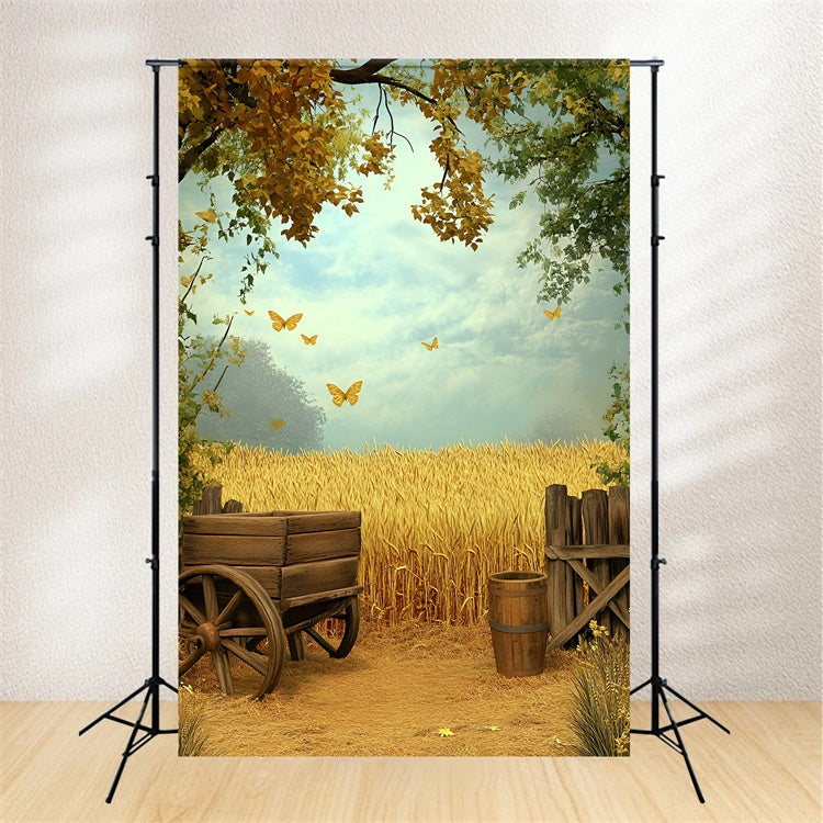 Herbst-Hintergrund Goldenes Weizenfeld Schmetterlinge Hintergrund GQ5-86