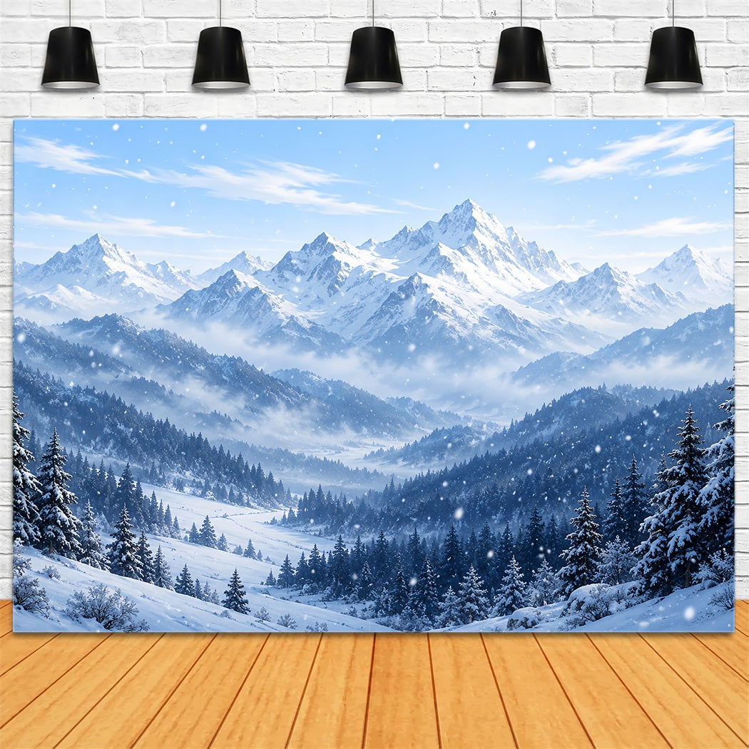 Winterwunderland-Weihnachtshintergrund Blaue Verschneite Alpengipfel HQ610-168