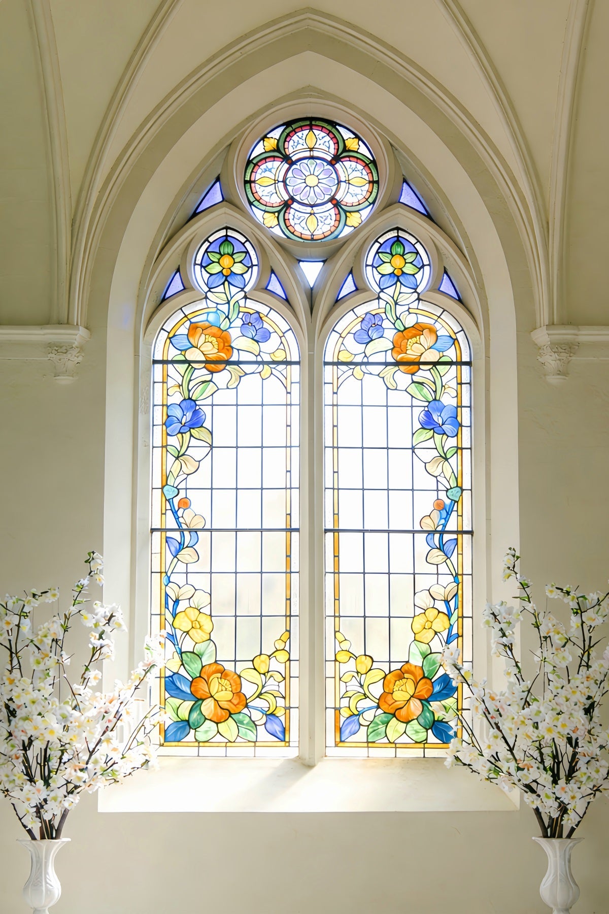 Buntglas-Hintergrund Kathedrale Gänseblümchen Bogenfenster Kirche Oster-Hintergrund LXX512-141