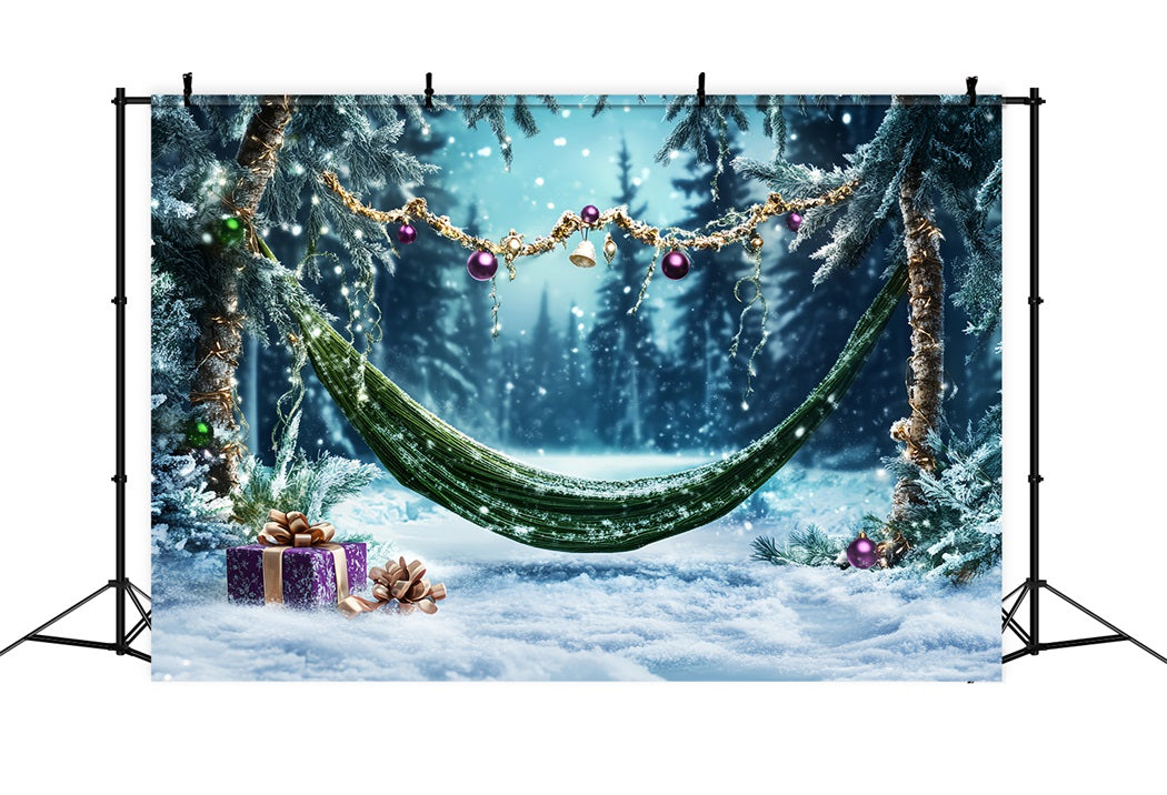 Kiefern-Weihnachtswald Winterhängematte Geschenkornamente Wald Foto Hintergrund LXX58-311