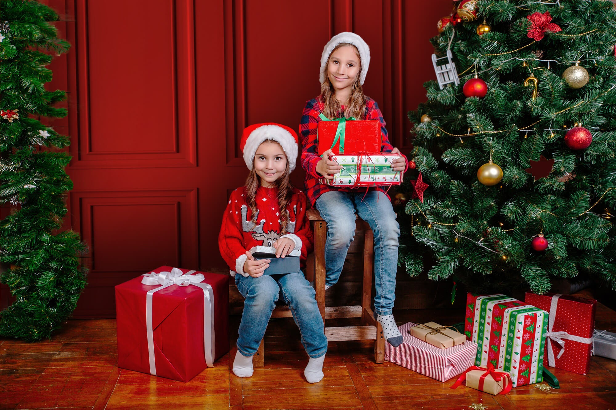 Klassischer Roter Retro Wandhintergrund im Innenbereich M6-115