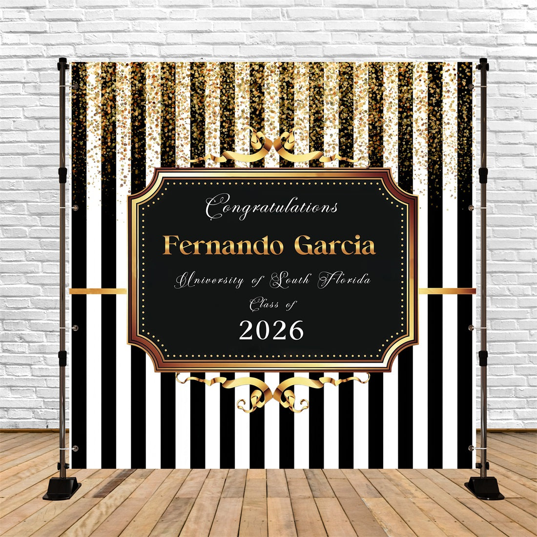 Abschlussfeier-Hintergrundbanner: Schwarze Streifen und goldener Glitzer – personalisierter Abschlussfeier-Hintergrund RR63-11