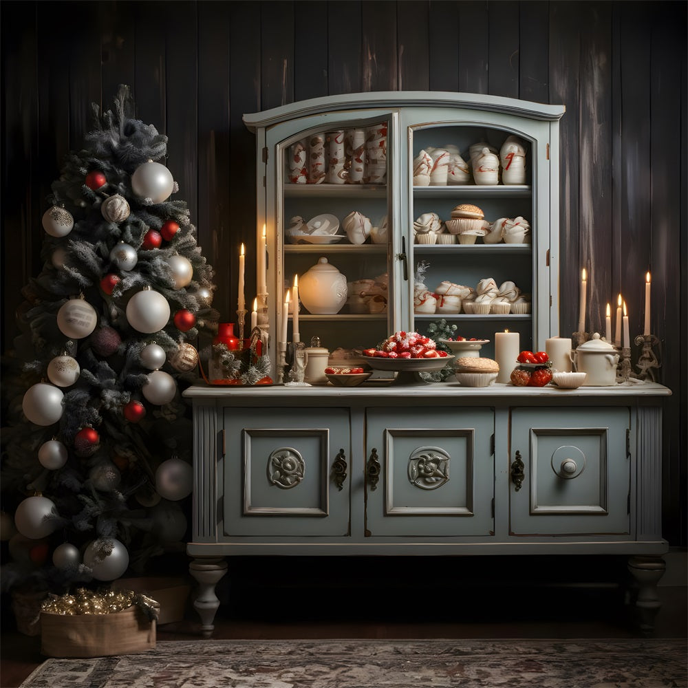 Weihnachtliches Vintage-Kabinett mit Festtagsleckereien RR8-264
