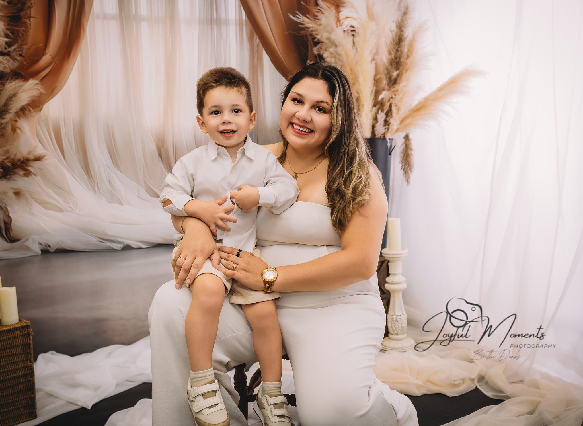 Verträumter Pampas Hintergrund in staubigen Rosen RR8-499