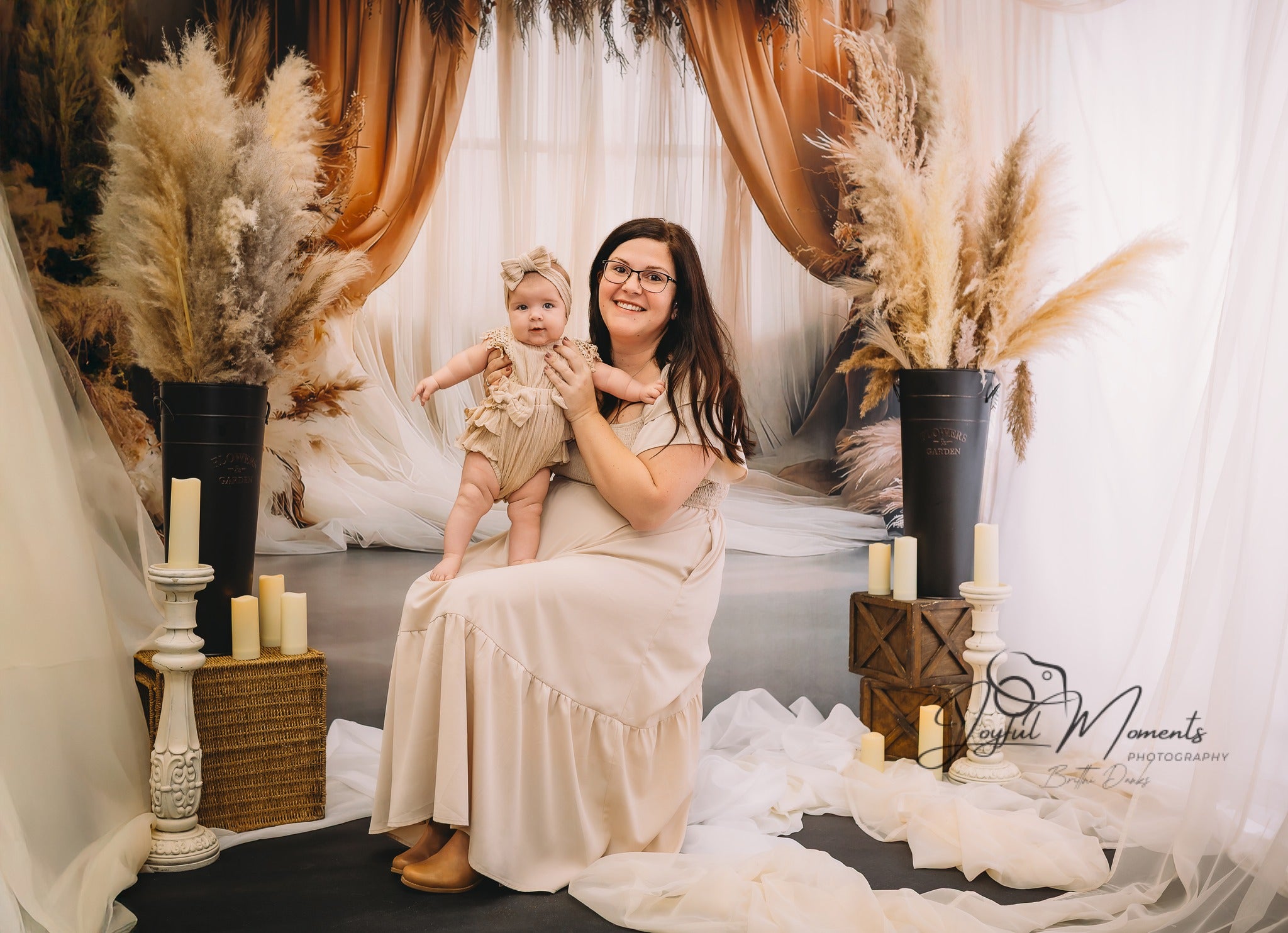 Verträumter Pampas Hintergrund in staubigen Rosen RR8-499