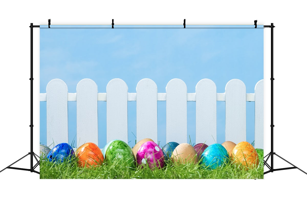 Ostern Fotohintergrund Weißer Zaun Bunte Eier Kulisse TWW3-28