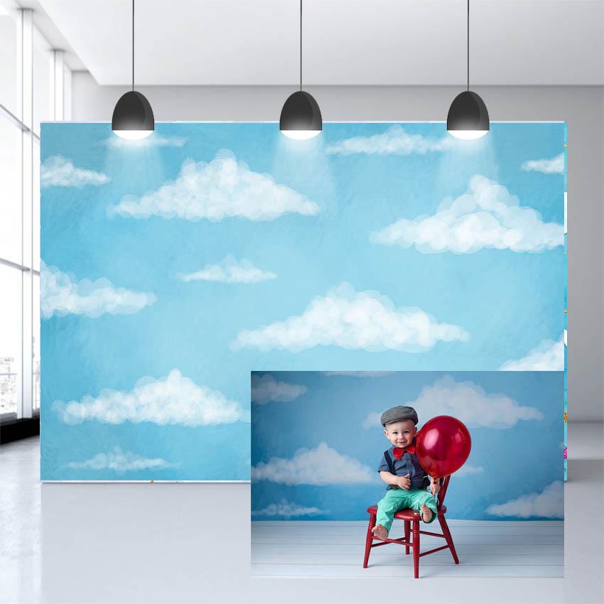 Schöner blauer Himmel und weiße Wolken Hintergrund für Neugeborenen Fotografie NB-367