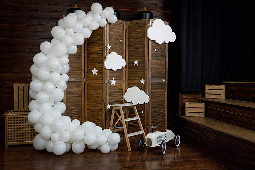 White Balloons Retro Wood Children Photography Backdrop