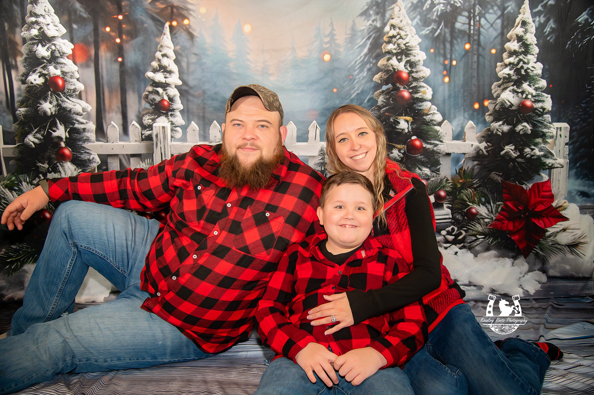 Weihnachtlicher verschneiter Wald Hintergrund+Klassischer Holz Bodenhintergrund RR8-571