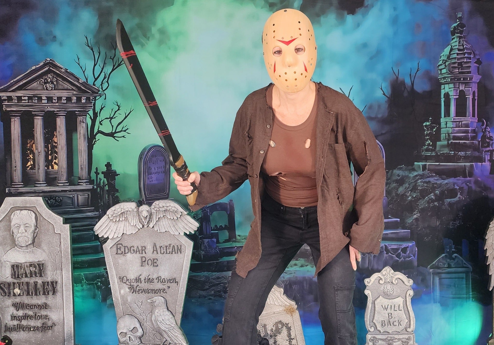 Halloweenkulisse Friedhof Glühende, neblige Grabsteine Foto Hintergrund MRR8-24