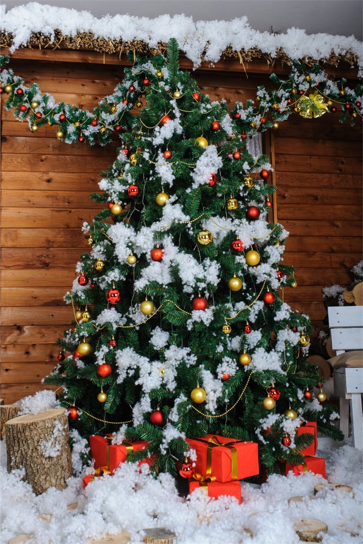 Schneebedeckter Weihnachtsbaum Holzhütte Hintergrund BRP8-306