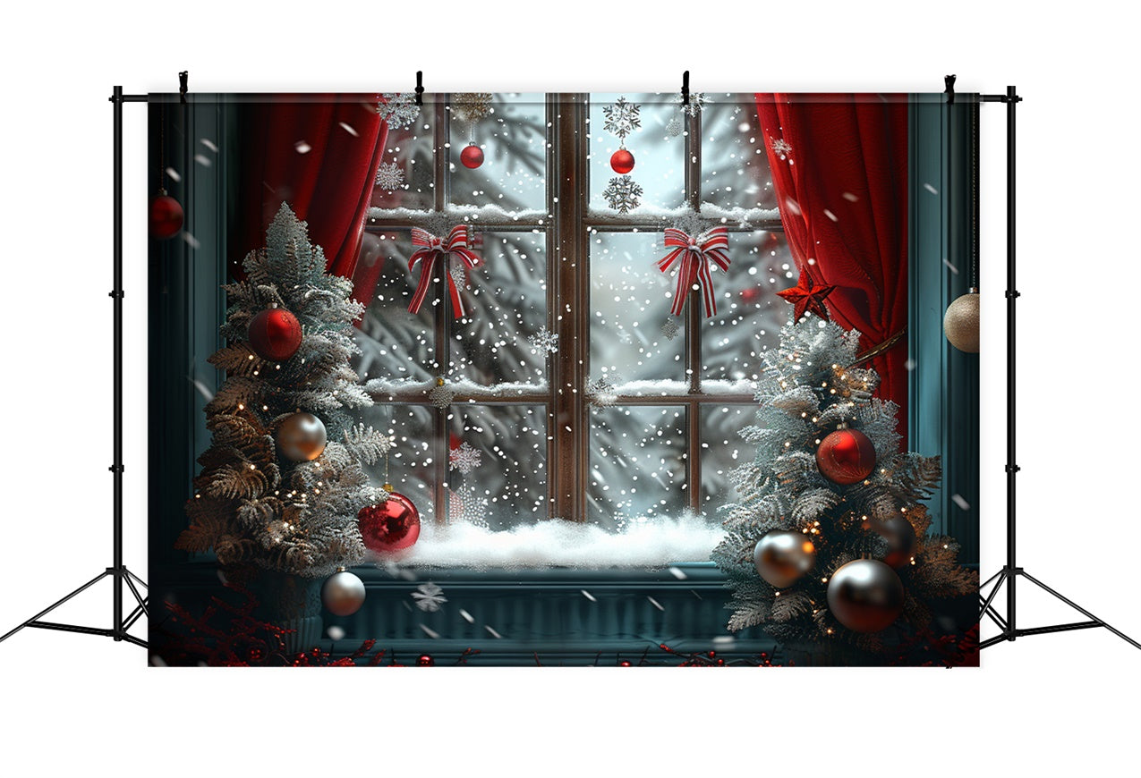 Frostiges Weihnachtsfenster mit roten Ornamenten BRP9-93