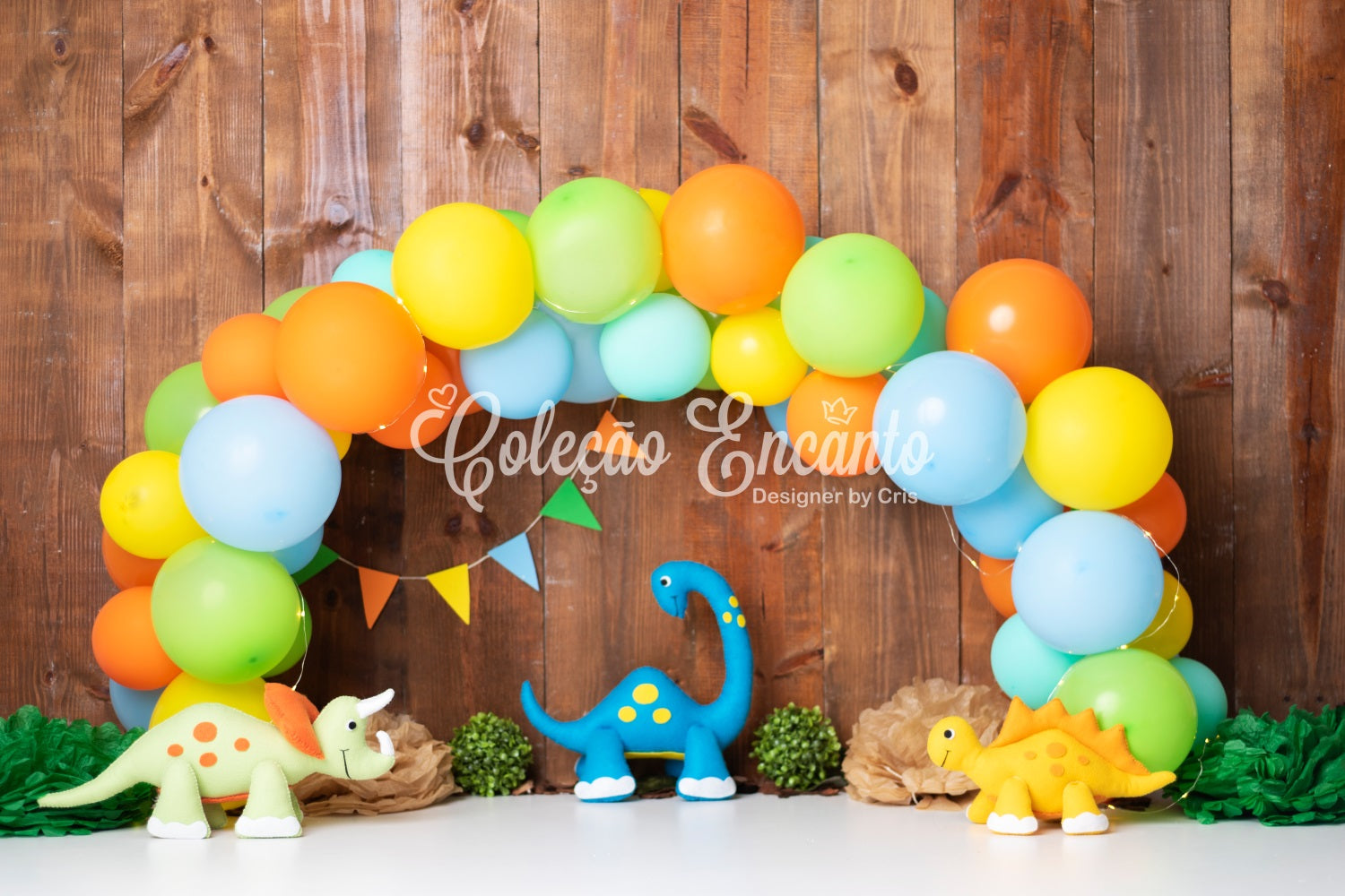 Neugeborenen-Fotohintergründe Bunte Ballons Dinosaurier Party Bogen Kinder Hintergrund von Magali