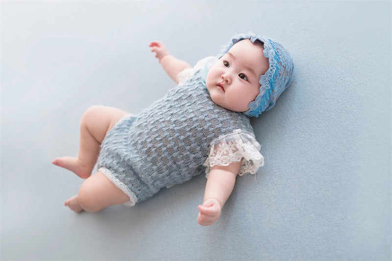 Neugeborene Fotografie Requisiten Spitze einteiliges Kleid für Baby-Mädchen (mit passenden Kopfbedeckung) CL5