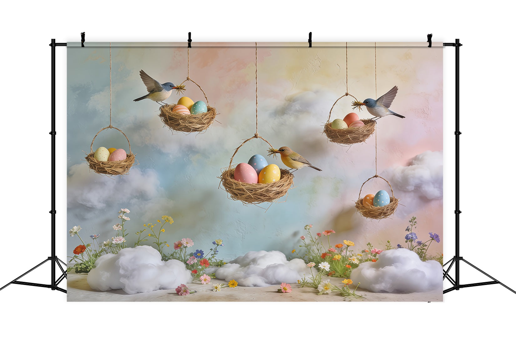 Frühlingshintergrund mit Vogelnest, Eiernest, pastellfarbenem Himmel und Wildblumen, Frühlingshintergrund CSH61-164
