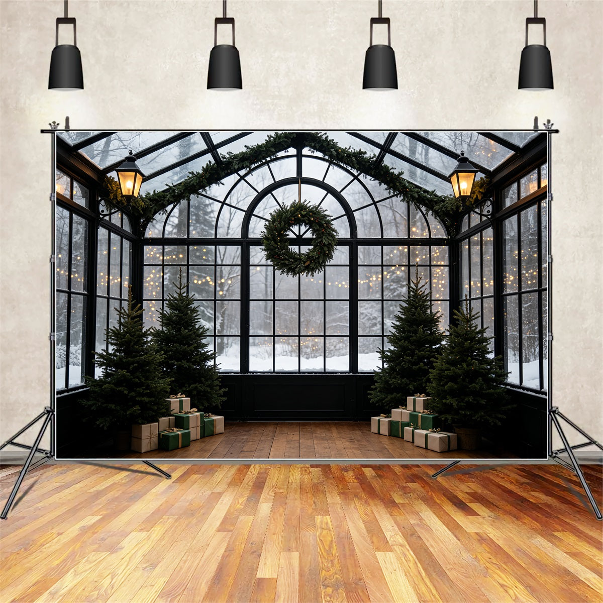 Weihnachtsgrün-Hintergrund Schneebedeckter Wintergarten-Kranzbogen Weihnachtliche Indoor-Hintergrundkulisse CSH69-55
