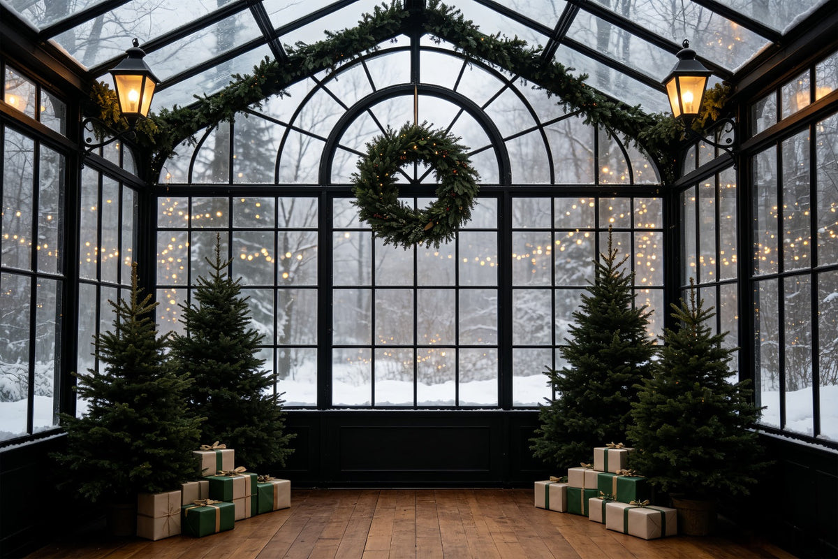 Weihnachtsgrün-Hintergrund Schneebedeckter Wintergarten-Kranzbogen Weihnachtliche Indoor-Hintergrundkulisse CSH69-55