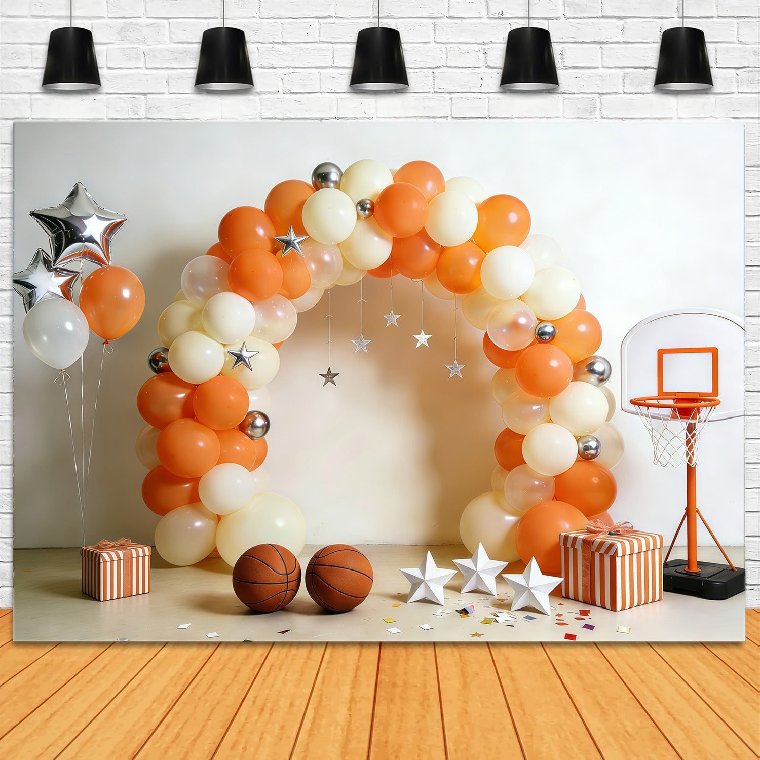 Basketball-Hintergrund für Fotografie Cremefarbener orangefarbener Ballonbogen Sport-Hintergründe GQ61-71