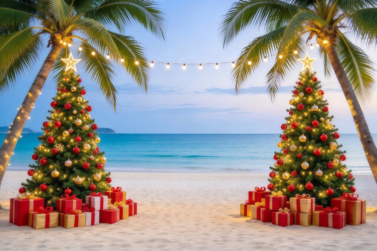 Tropischer Weihnachtshintergrund Strand Meer Zwei Bäume GQ610-86