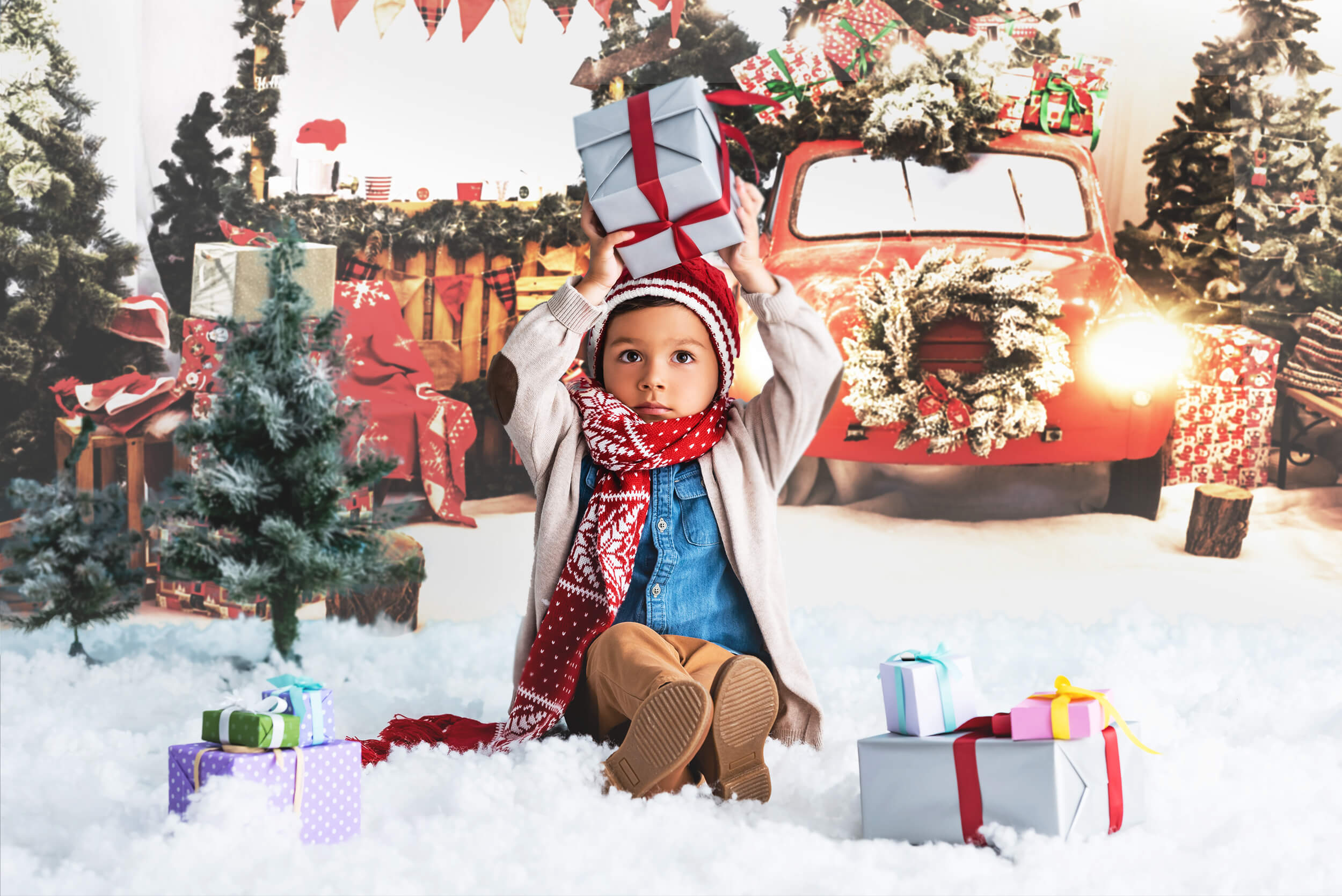 Rotes Auto Weihnachtsdekor Neujahr Lichter Fotohintergrund KAT-181