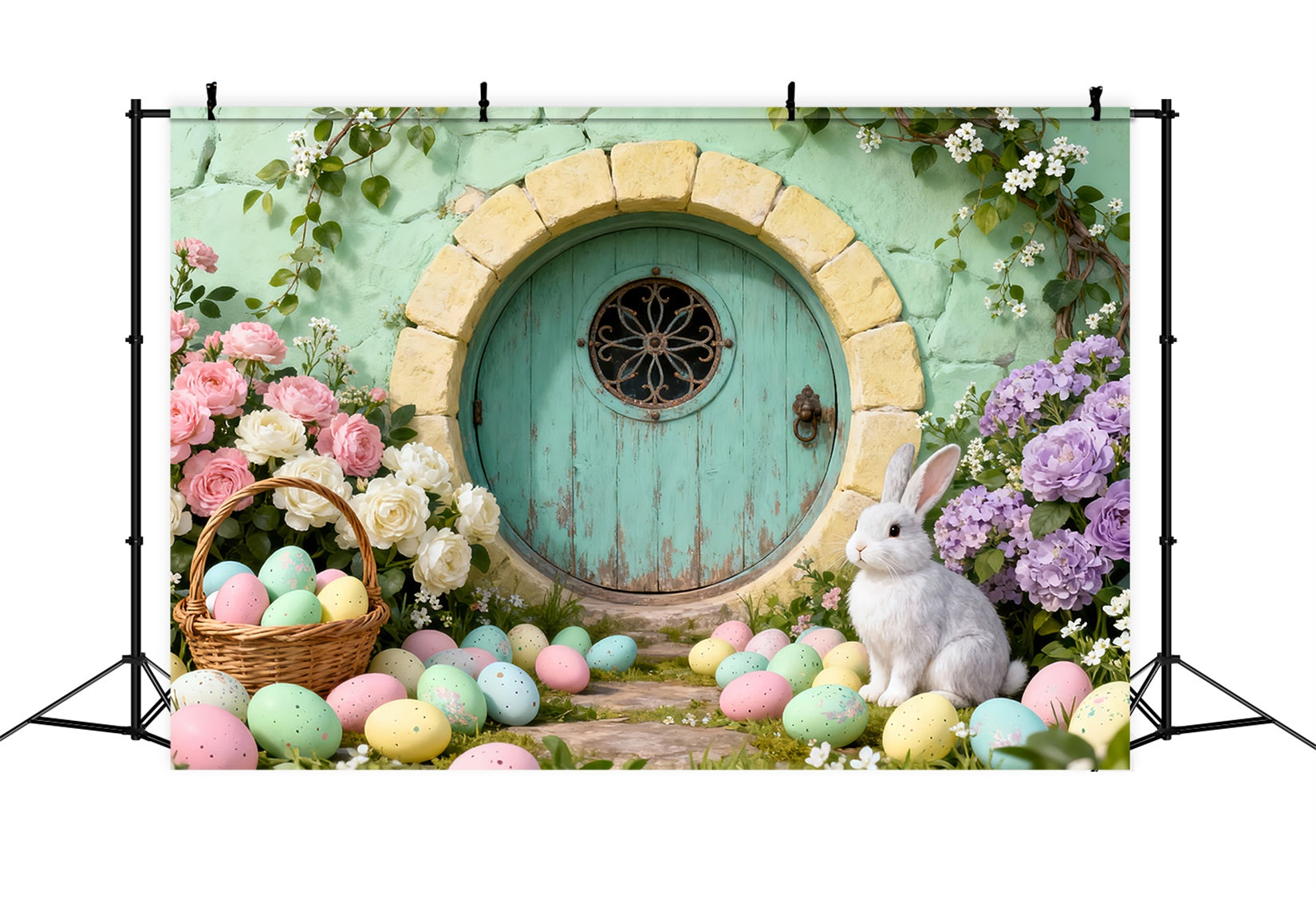 Hintergrund mit Hasenbau, runder Tür, Eiern und Wildblumen, Osterhintergründe für Fotos LXX61-111