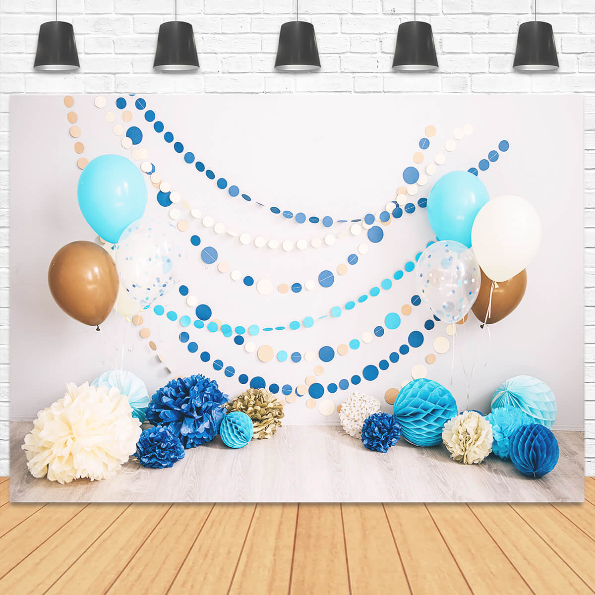 Geburtstagsparty Beige Wand Holzboden Bunte Punkte Ballon Papier Blume Hintergrund M2-29