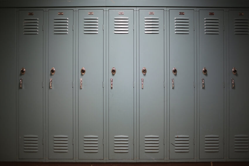 Grauer High School Schließfach Fotoshooting Hintergrund M5-111