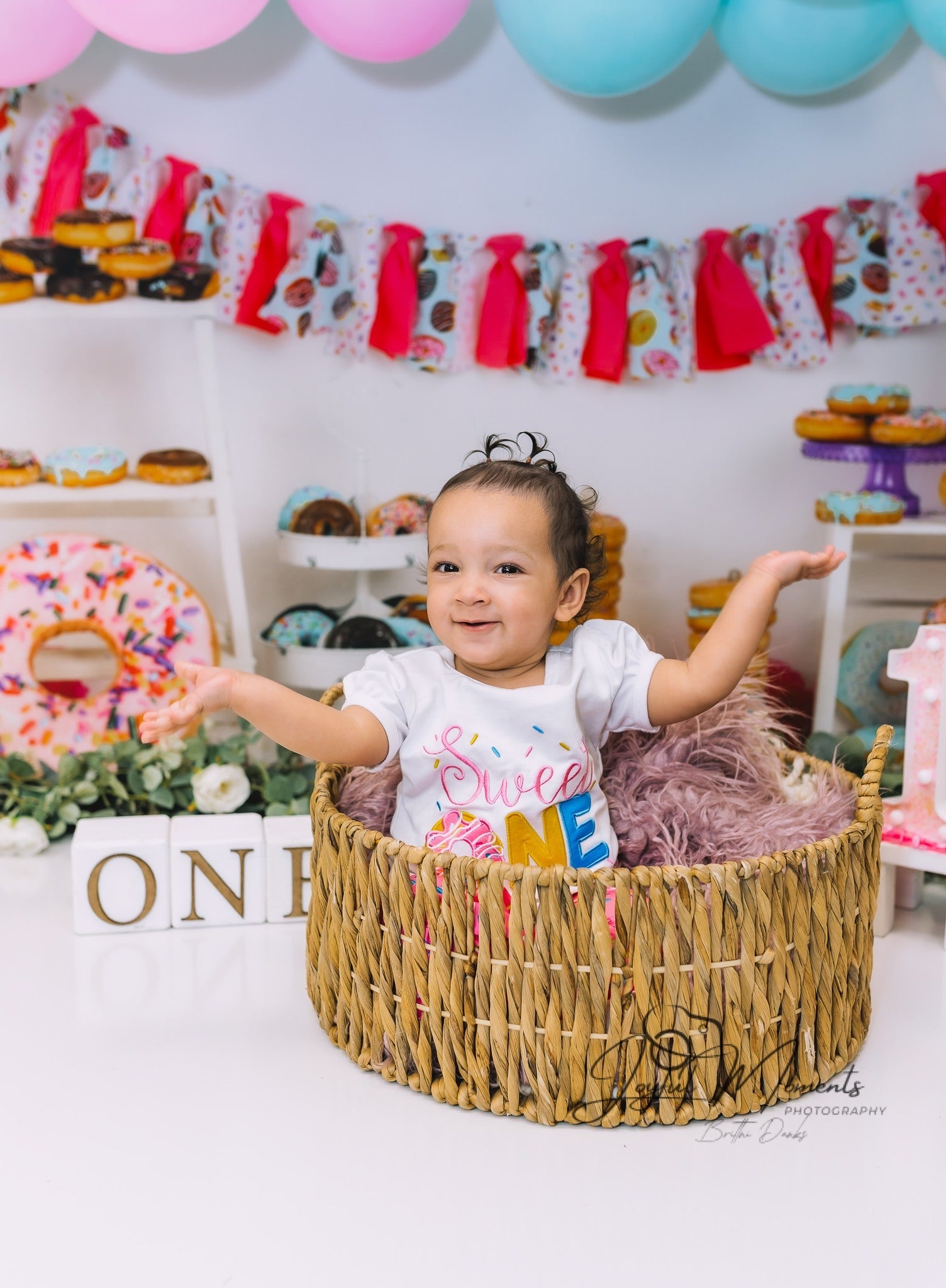 Cake Smash Fotohintergrund Bunte Donuts Dessert-Party-Setup Geburtstagsfoto-Fotohintergrund MRR9-8