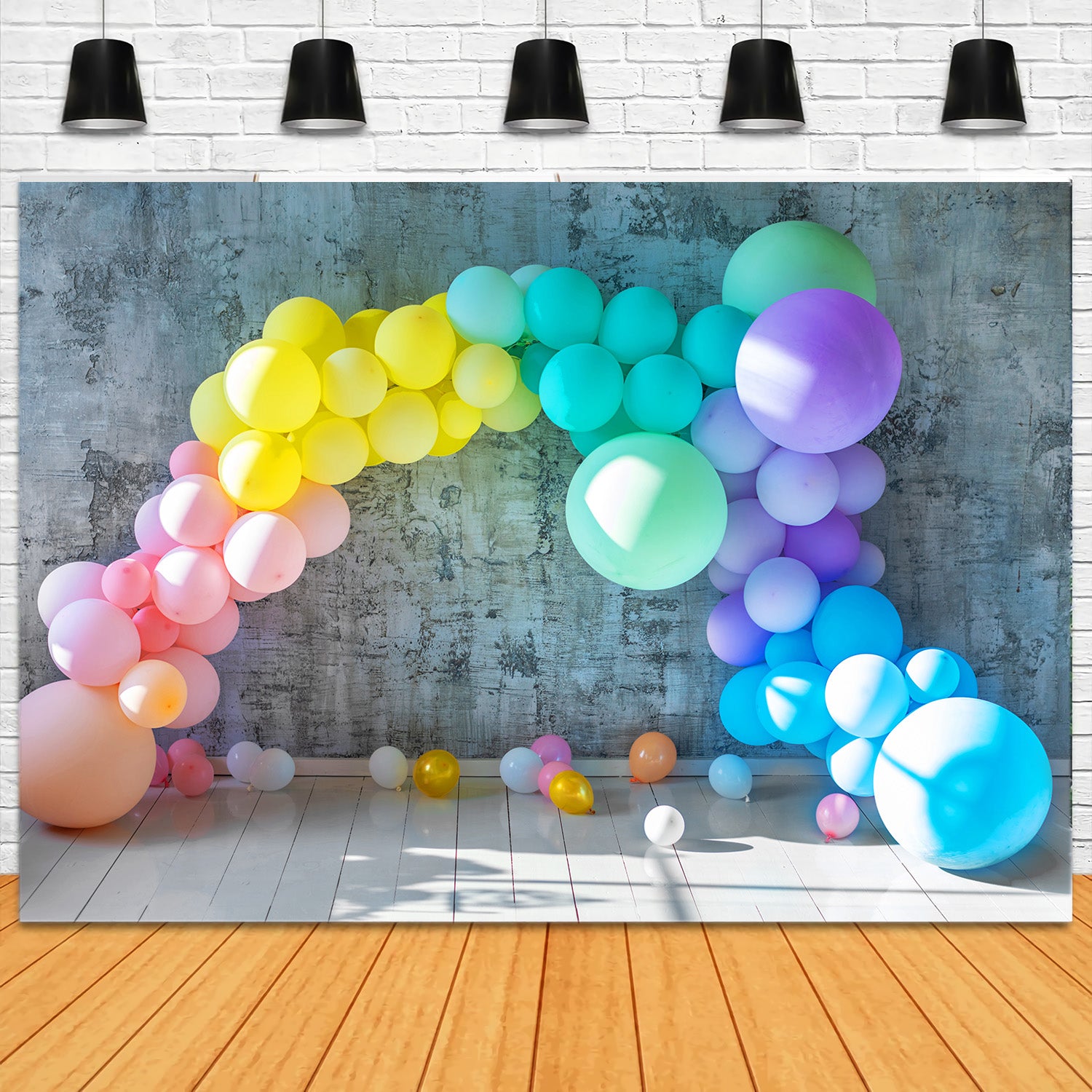 Bunte Luftballons Abstrakte Backsteinmauer Hintergrund RR5-30