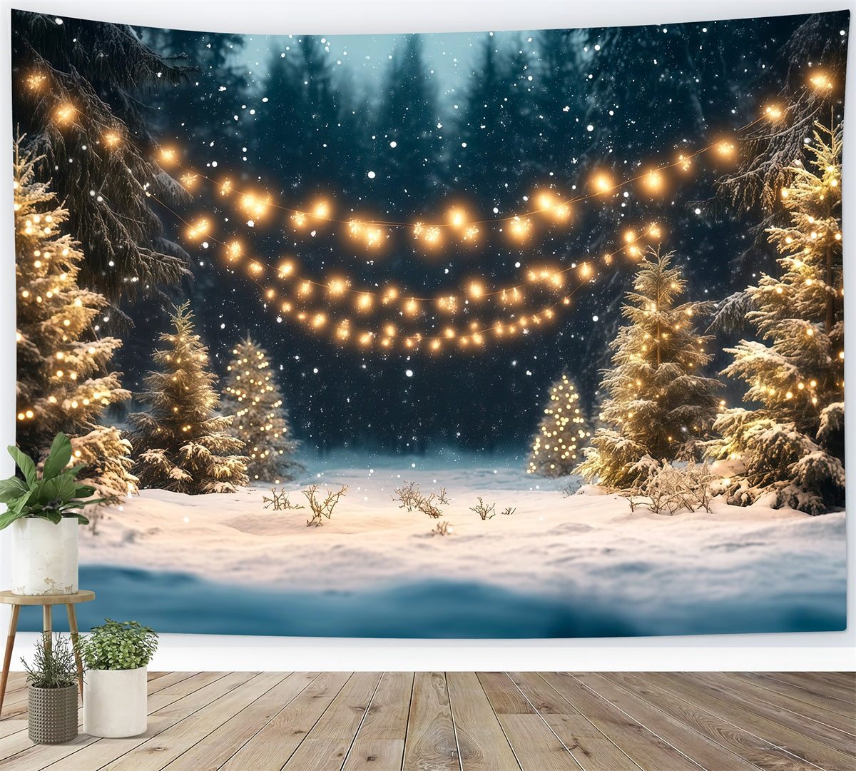 Weihnachtsbaumfarm-Hintergrund Verschneiter Wald Goldene Lichter RR610-96