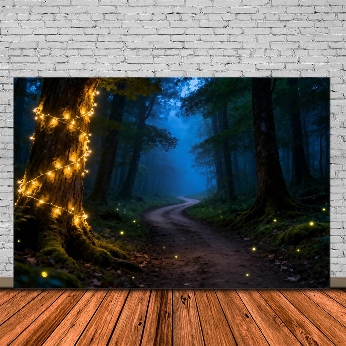 Gruseliger Wald-Fotohintergrund: Mystischer Nachtwaldweg, Lichterkette, Wald-Thema RR63-129