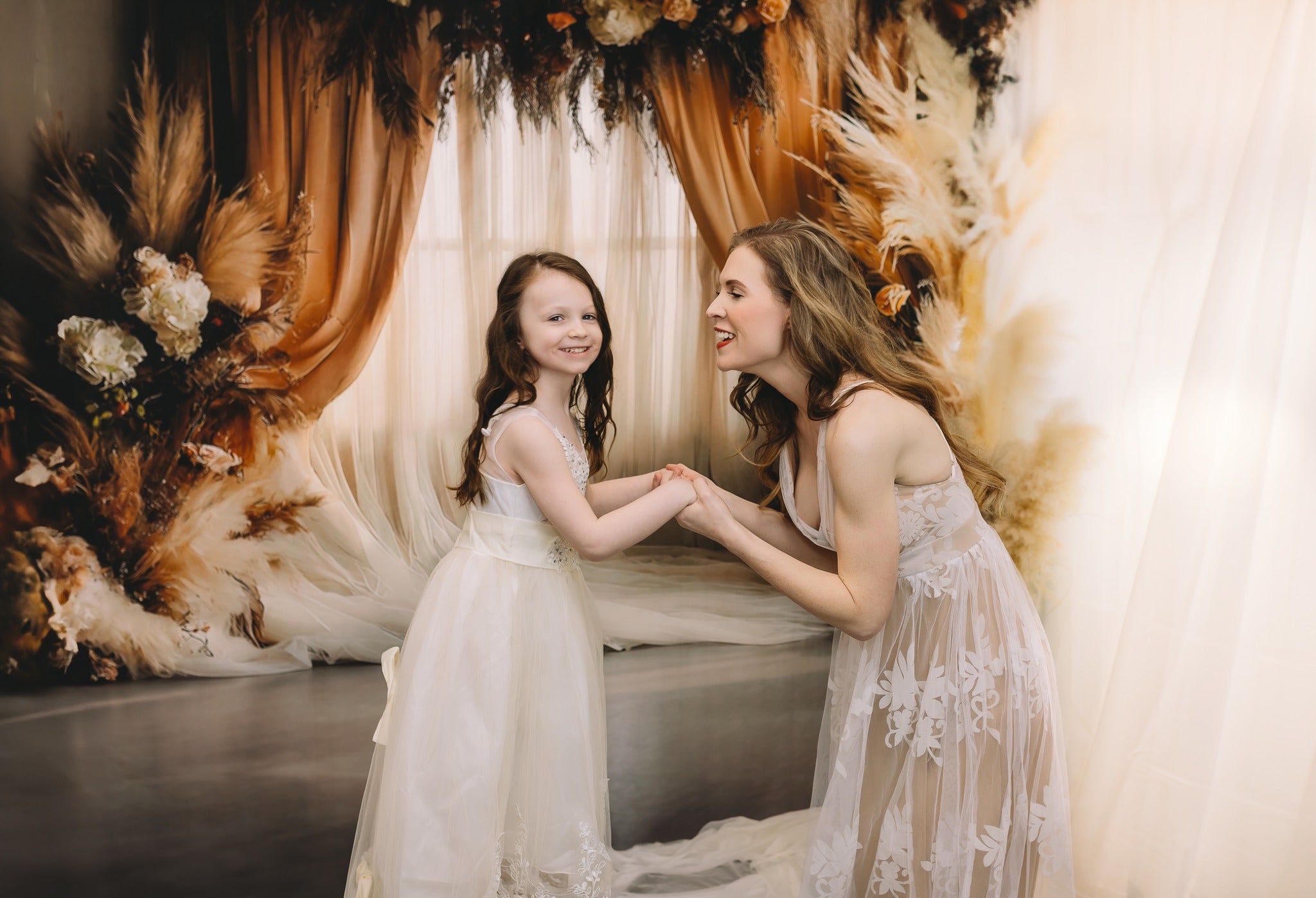 Verträumter Pampas Hintergrund in staubigen Rosen RR8-499